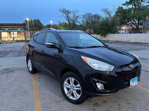 Black 2013 Hyundai TUCSON GLS