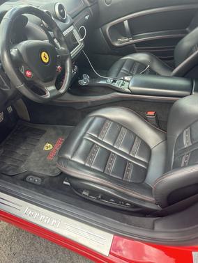 Red 2013 Ferrari California Base