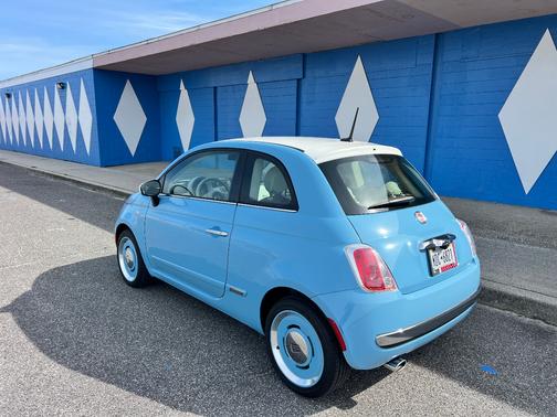 2015 FIAT 500 Lounge