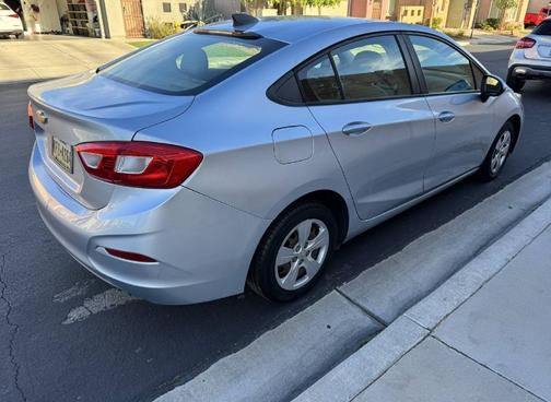 Silver 2017 Chevrolet Cruze LS
