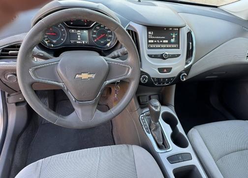 Silver 2017 Chevrolet Cruze LS