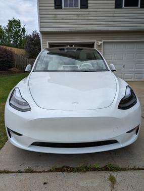2024 Tesla Model Y Long Range