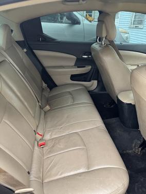 White 2012 Dodge Avenger SXT