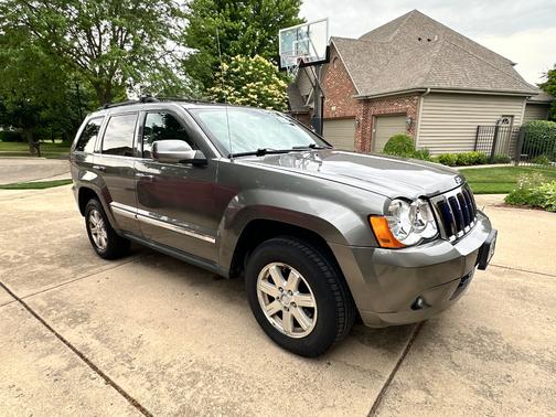 Gray 2008 Jeep Grand Cherokee Limited