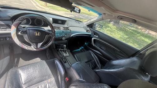 Black 2009 Honda Accord EX-L