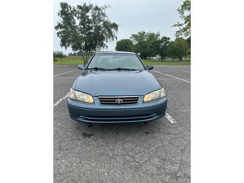 2001 Toyota Camry LE