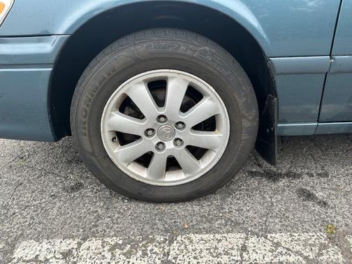 2001 Toyota Camry LE