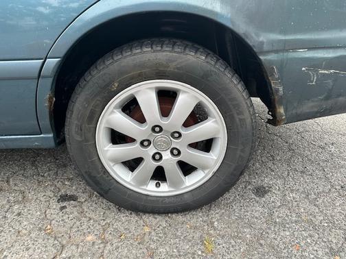 2001 Toyota Camry LE
