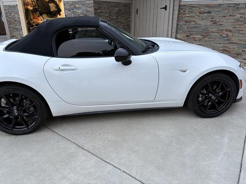2021 Mazda MX-5 Miata Club