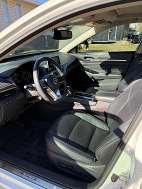 2021 Nissan Altima 2.5 Platinum