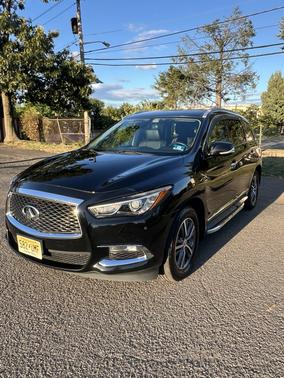 2019 INFINITI QX60 LUXE