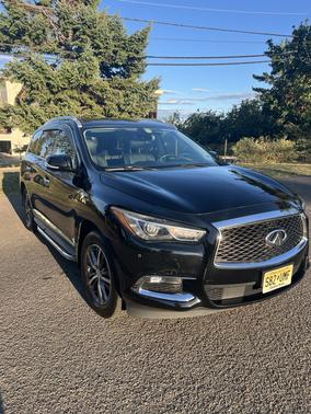 2019 INFINITI QX60 LUXE