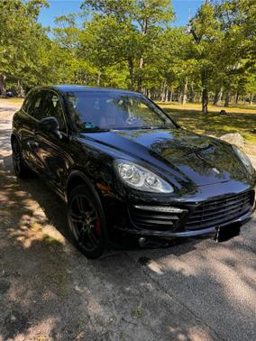 2011 Porsche Cayenne Turbo
