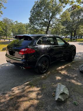2011 Porsche Cayenne Turbo