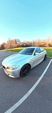 Silver 2011 BMW 550 i xDrive