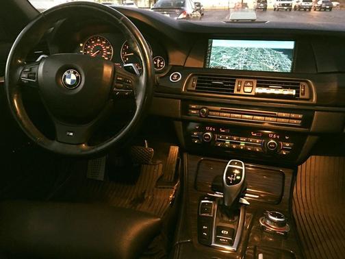 Silver 2011 BMW 550 i xDrive