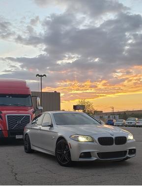 2011 BMW 550 i xDrive