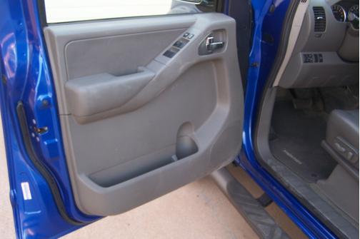 Blue 2012 Nissan Frontier SL