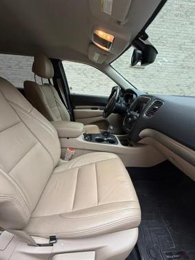 White 2018 Dodge Durango SXT