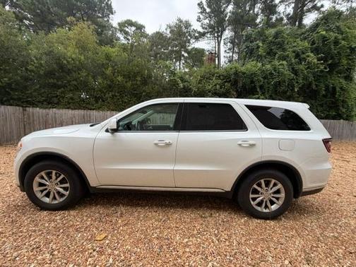White 2018 Dodge Durango SXT
