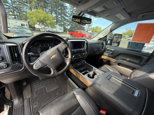 2017 Chevrolet Silverado 2500 LTZ