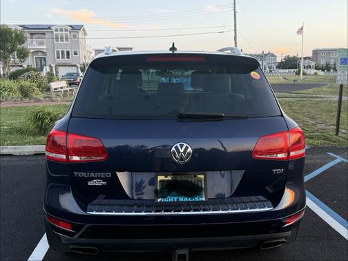 Blue 2014 Volkswagen Touareg TDI Sport