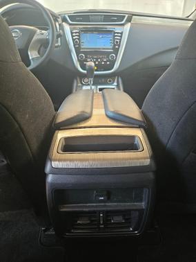 White 2018 Nissan Murano S
