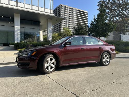 2013 Volkswagen Passat 2.5 SE