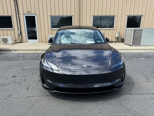 2024 Tesla Model 3 Performance