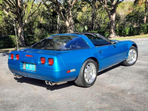 1996 Chevrolet Corvette Base