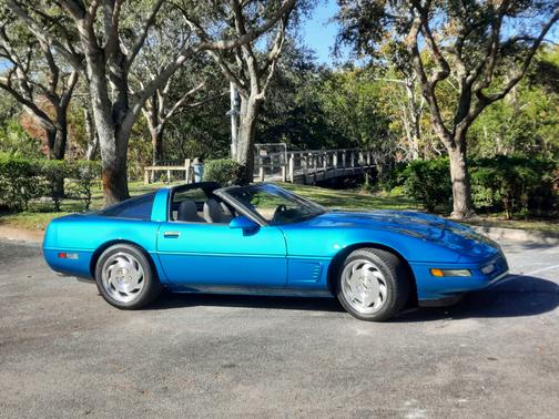 1996 Chevrolet Corvette Base