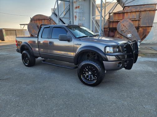 2006 Ford F-150 STX SuperCab
