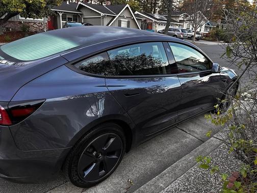 2023 Tesla Model 3 Base