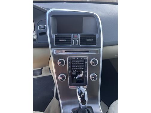 2015 Volvo XC60 T6