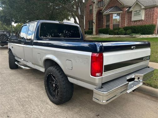 1993 Ford F-150 XLT SuperCab