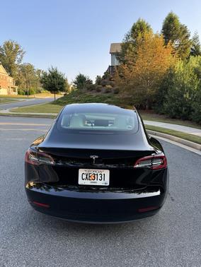 2023 Tesla Model 3 Base