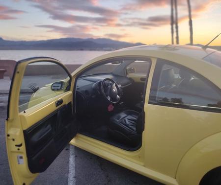 2006 Volkswagen New Beetle 2.5