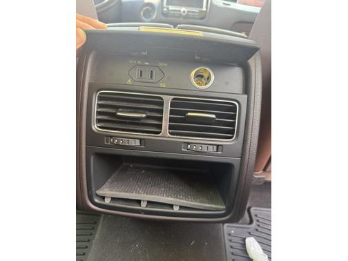 2014 Volkswagen Touareg TDI Lux