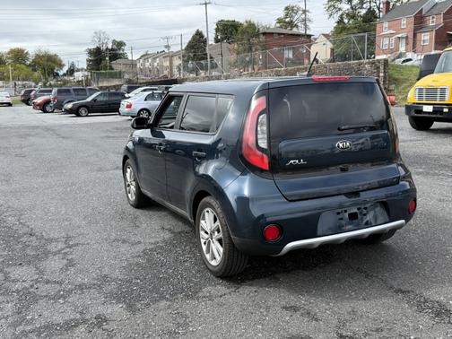 2017 Kia Soul +