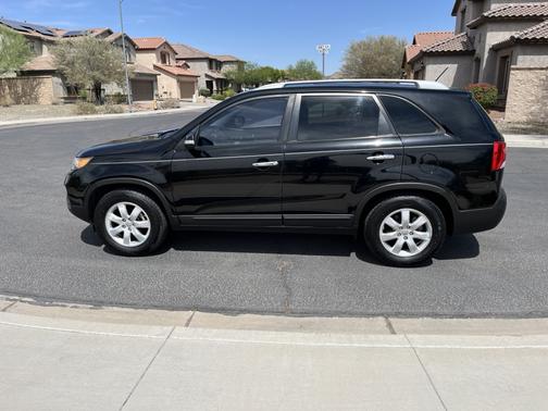 2012 Kia Sorento LX