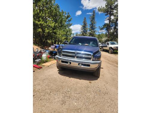 Blue 2001 Dodge Ram 2500 Quad Cab