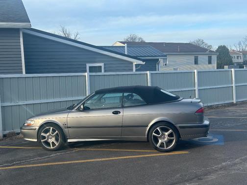 Silver 2003 Saab 9-3 SE