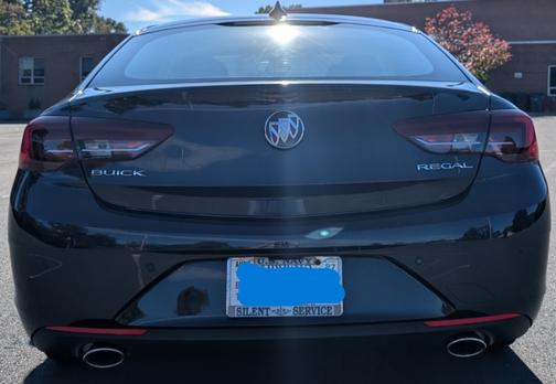 2018 Buick Regal Sportback Essence