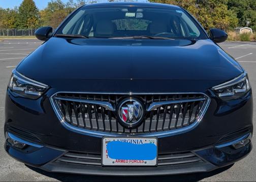 2018 Buick Regal Sportback Essence