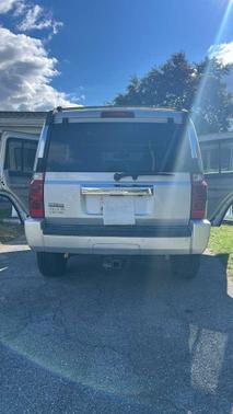 Silver 2006 Jeep Commander Limited