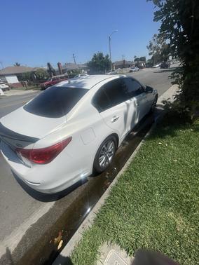 2015 INFINITI Q50 Premium