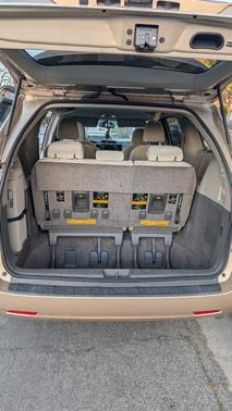 2011 Toyota Sienna LE