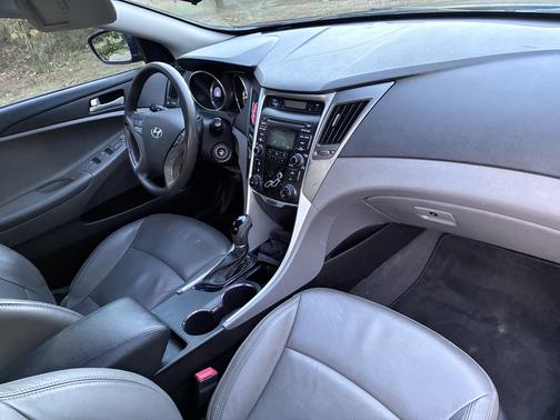 Blue 2012 Hyundai SONATA GLS