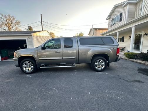 Gray 2012 GMC Sierra 1500 SLE
