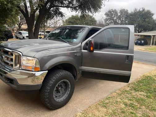 Gray 2003 Ford F-250 Lariat SuperCab Super Duty